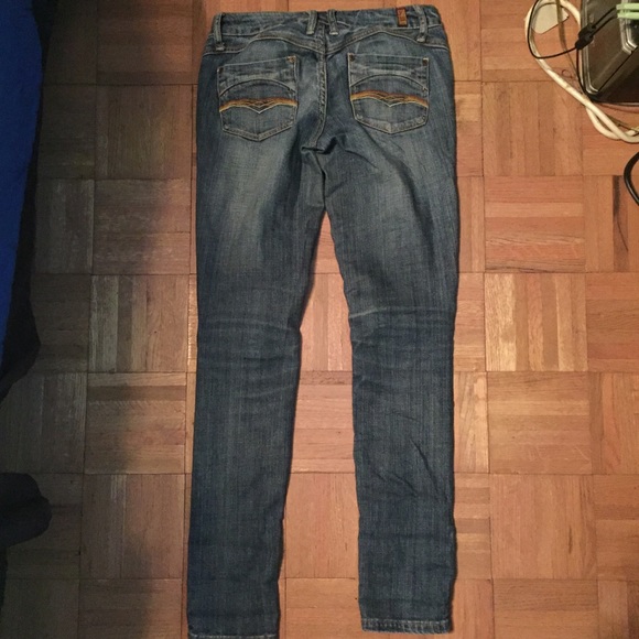 Cute blue jeans - Picture 2 of 2